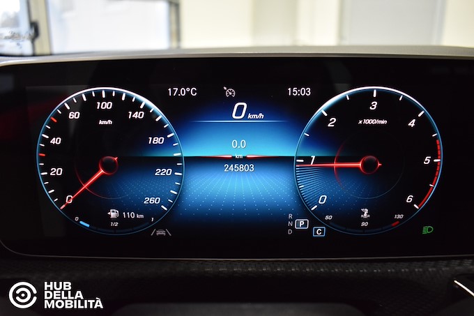 MERCEDES-BENZ A 180 d Automatic Business Sport Light